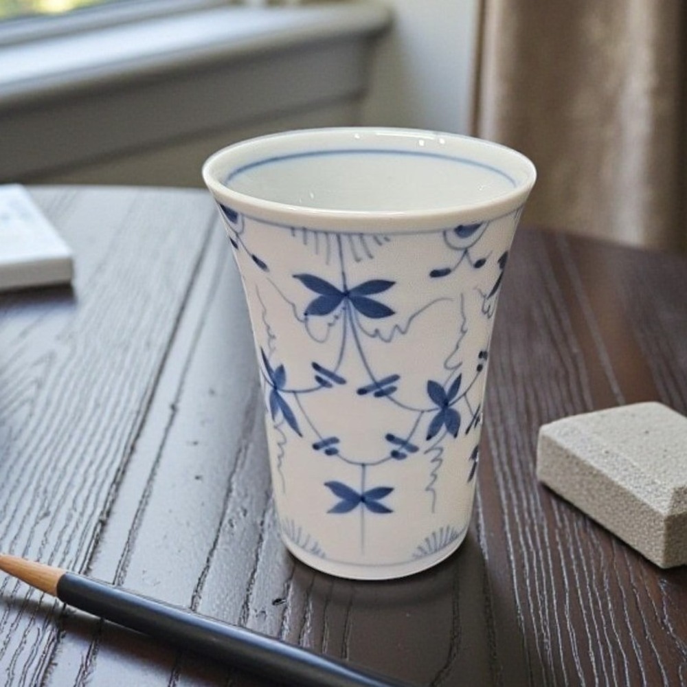 Meissen Style White & Blue‎ Floral Cup, Vintage Pen Holder, Replacement Bud Vase